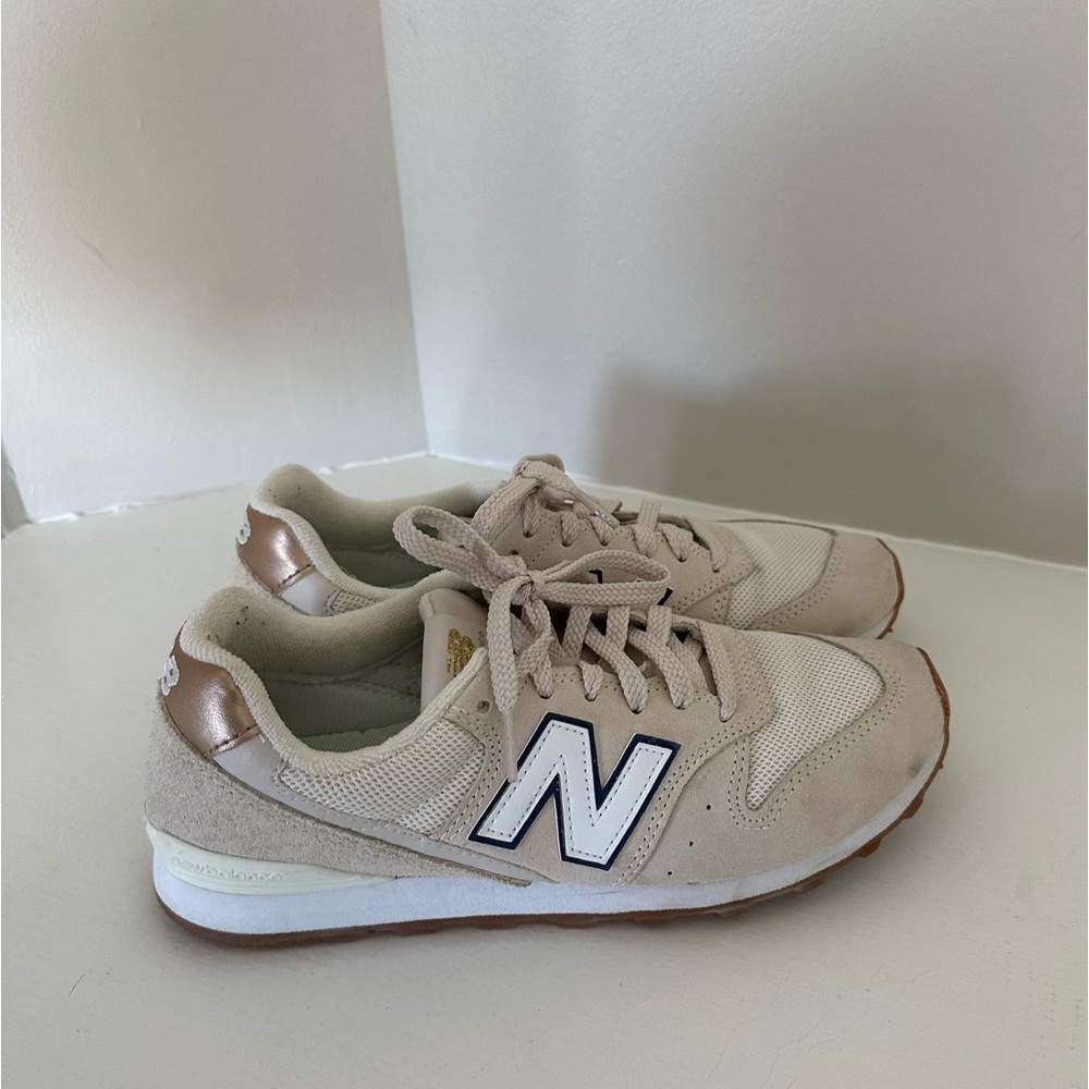 New Balance | Cream Running Shoe